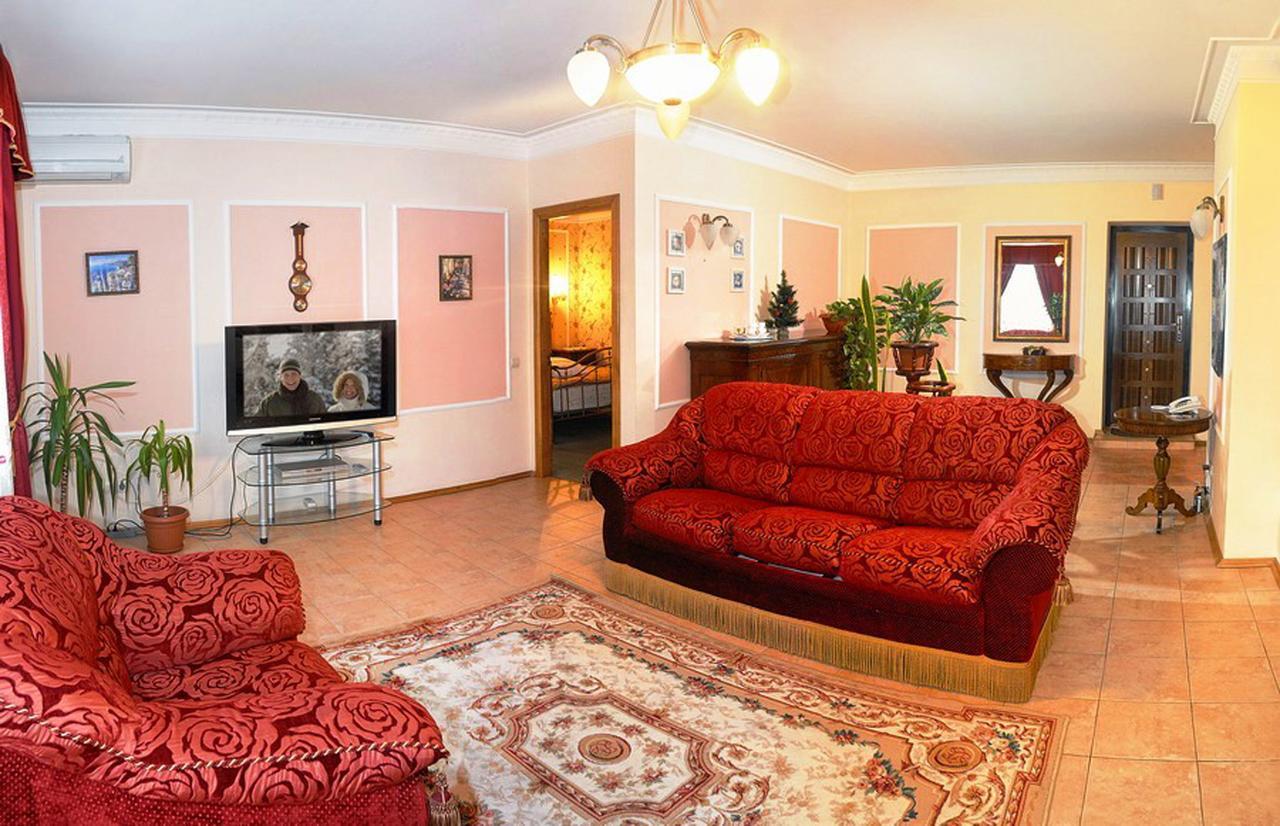 Welcome To Poltava Apartments Екстер'єр фото