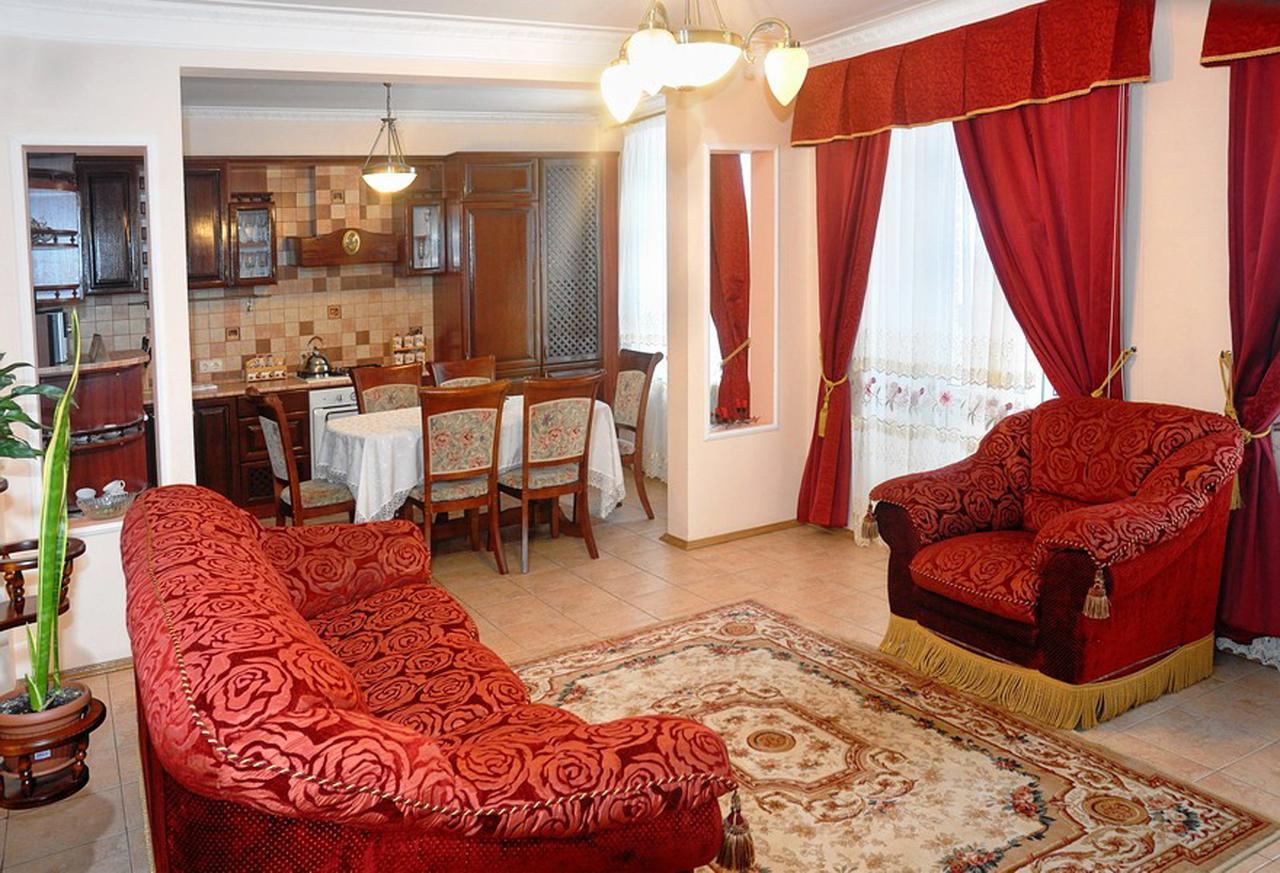 Welcome To Poltava Apartments Екстер'єр фото